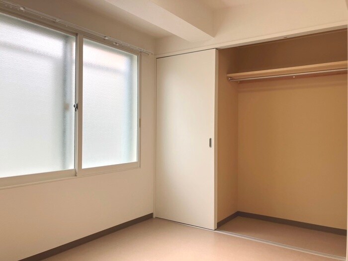 物件内観写真14　(居室)