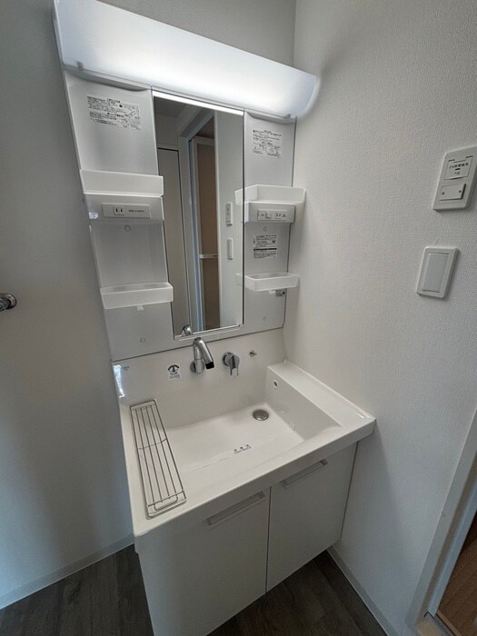 物件内観写真14　(洗面)