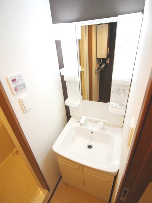 物件内観写真14　(洗面)