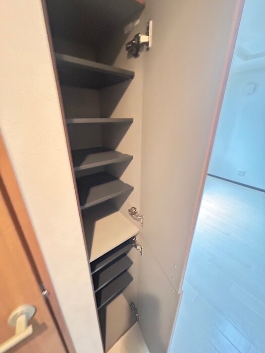 物件内観写真17　(靴箱)