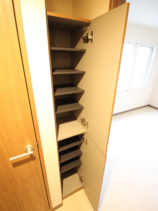 物件内観写真20　(靴箱)