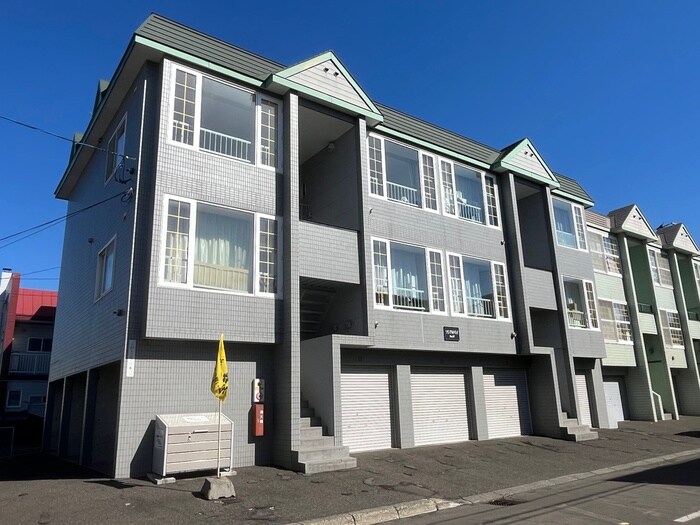 物件外観写真2　(外観写真)