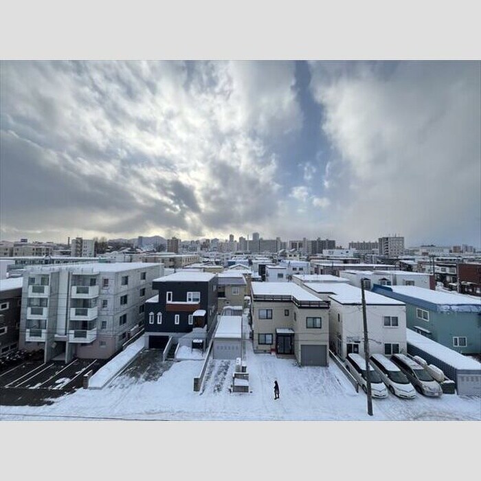 物件内観写真15　(室内からの展望)