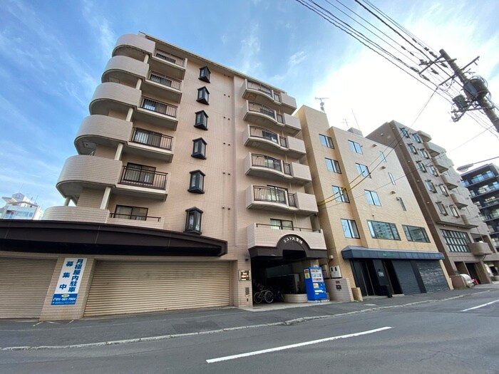 物件外観写真2　(外観写真)