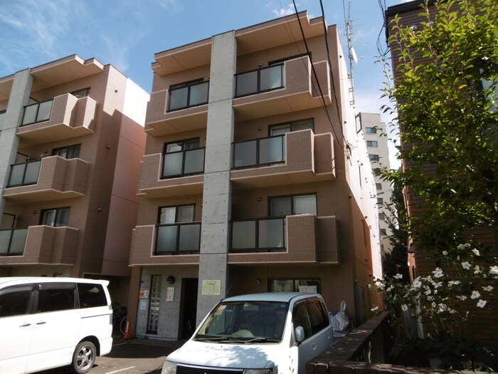 物件外観写真1　(外観写真)