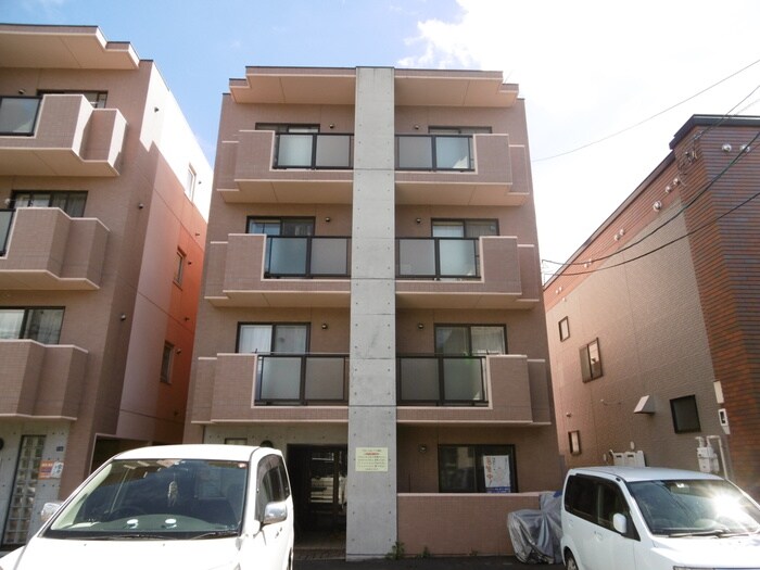 物件外観写真2　(外観写真)