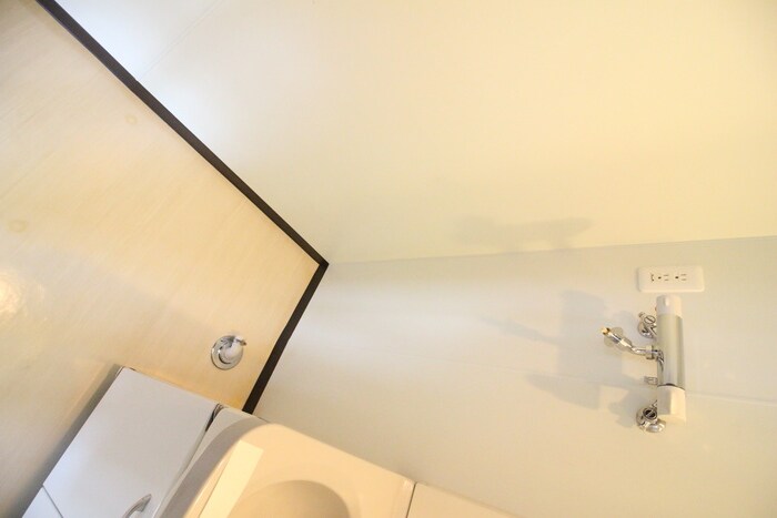 物件内観写真17　(洗濯機置場)