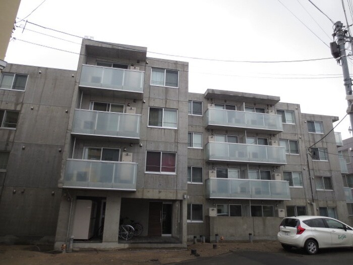 物件外観写真2　(外観写真)