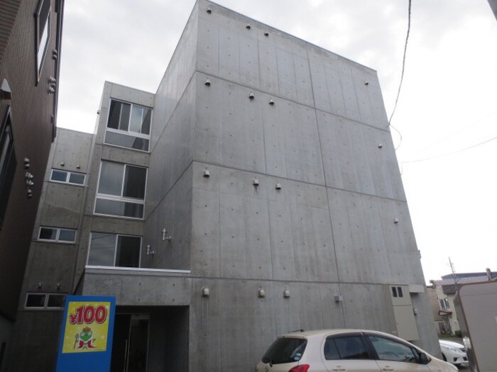 物件外観写真4　(外観写真)