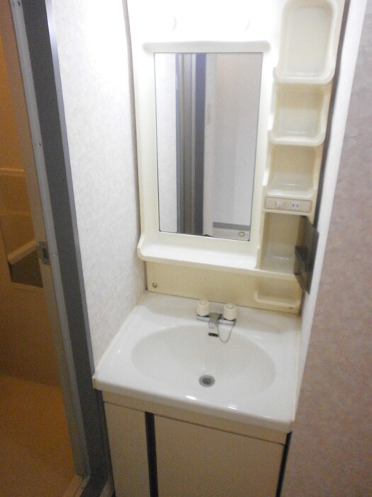 物件内観写真15　(洗面)