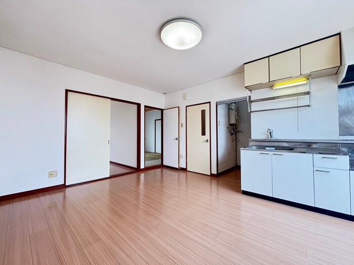 物件内観写真9　(居室)