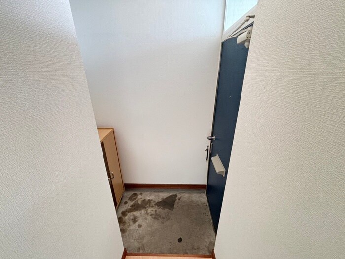 物件内観写真19　(玄関)