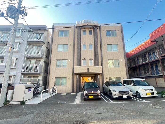 物件外観写真2　(外観写真)