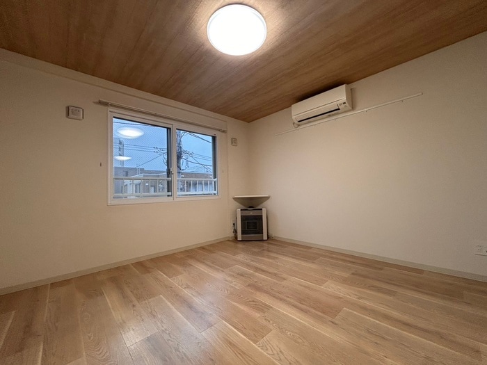 物件内観写真9　(居室)