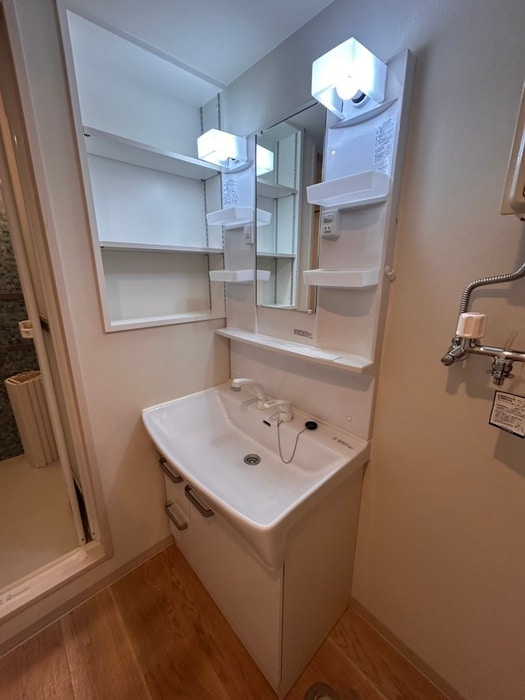 物件内観写真14　(洗面)