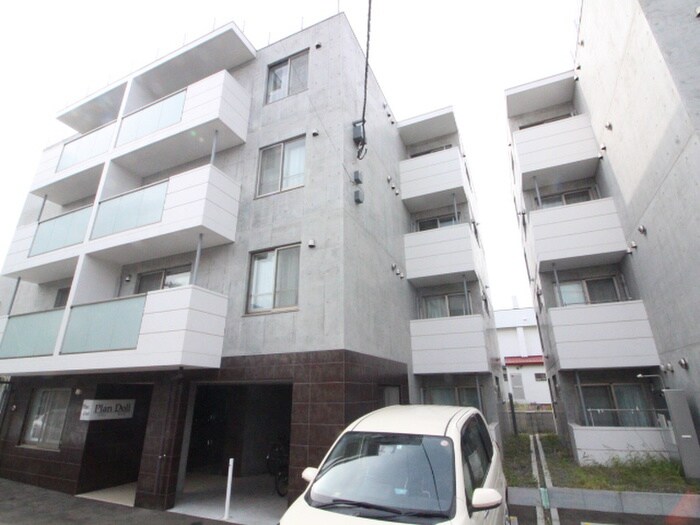 物件外観写真3　(外観写真)