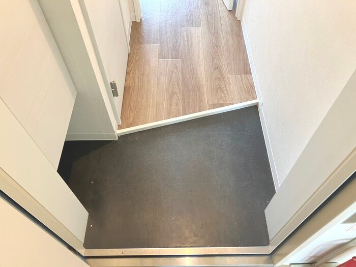 物件内観写真21　(玄関)