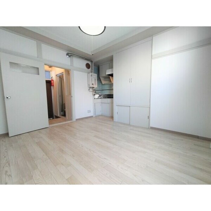 物件内観写真10　(居室)