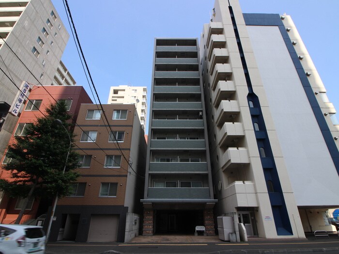 物件外観写真2　(外観写真)