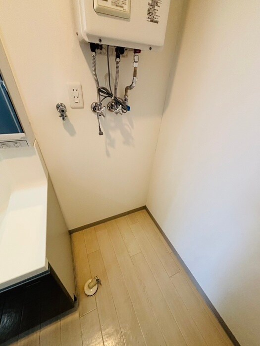 物件内観写真22　(洗濯機置場)