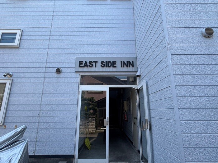 物件外観写真5　(エントランス部分)