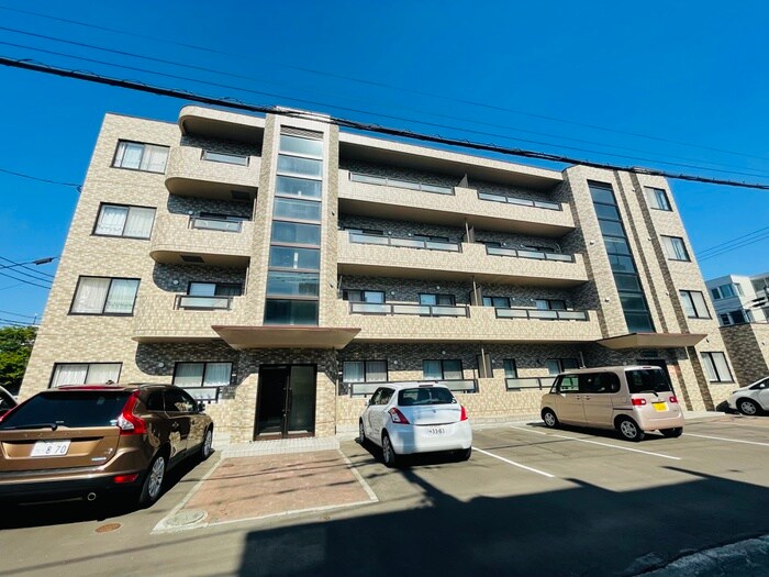 物件外観写真4　(外観写真)