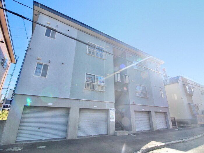 物件外観写真2　(外観写真)