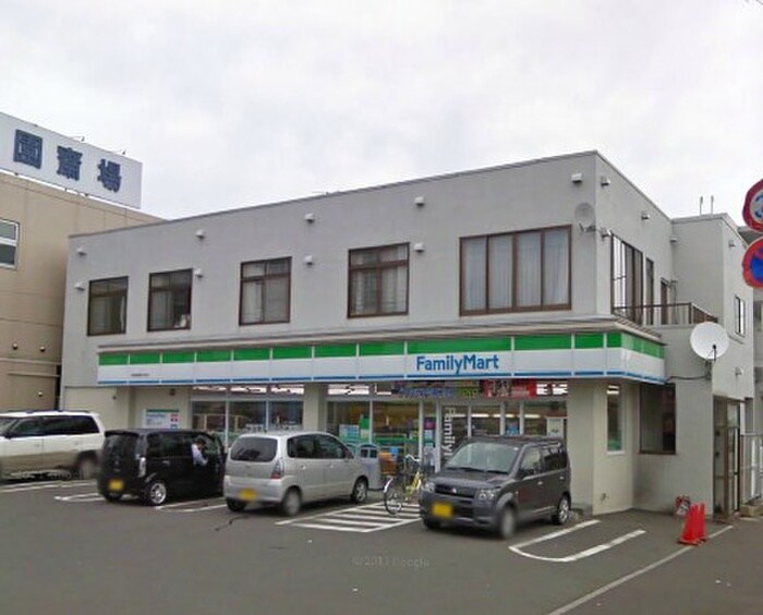 物件外観写真3　(周辺環境)