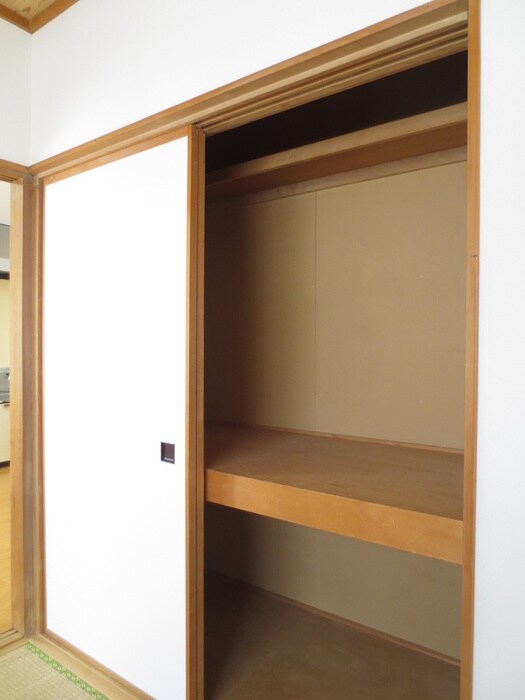 物件内観写真9　(収納)