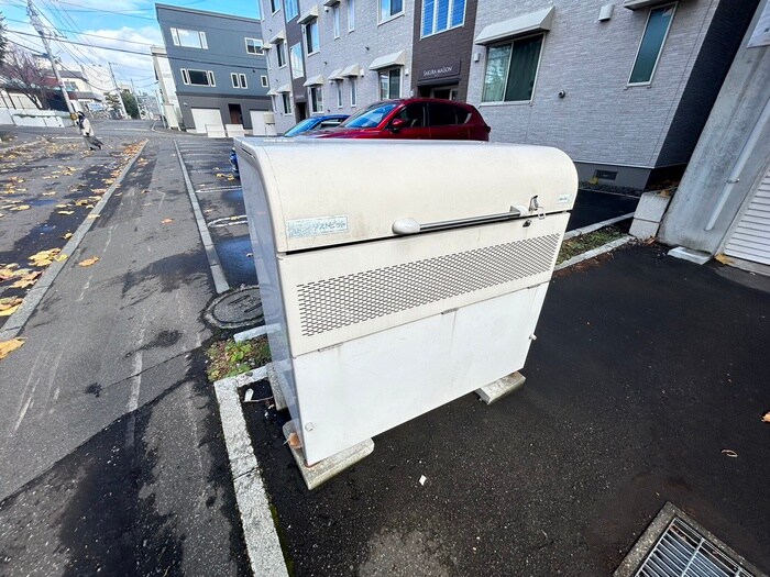 物件外観写真3　(建物設備)