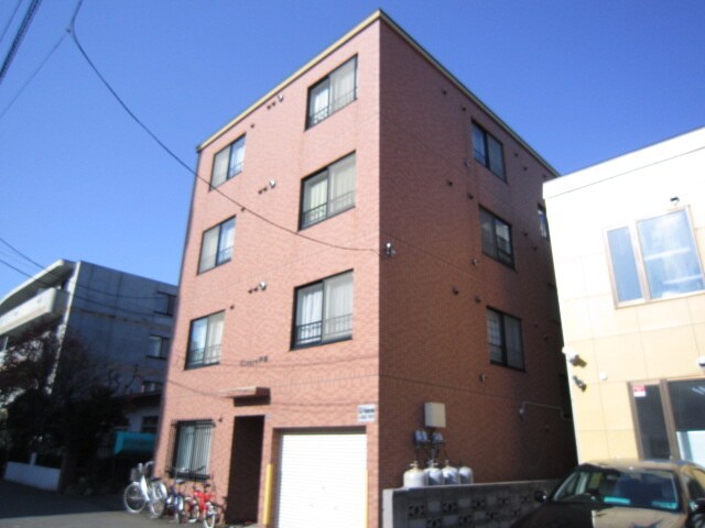 物件外観写真3　(外観写真)