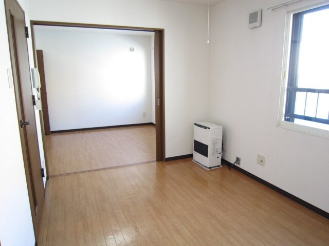 物件内観写真7　(居室)