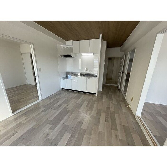 物件内観写真5　(居室)