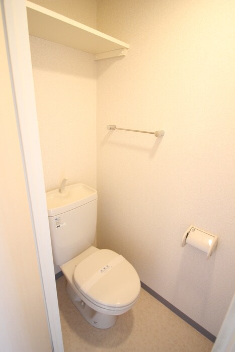 物件内観写真17　(トイレ)