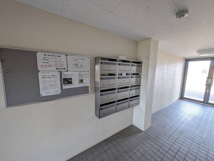 物件外観写真6　(建物設備)