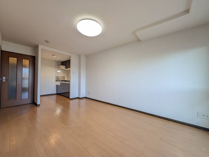 物件内観写真10　(居室)