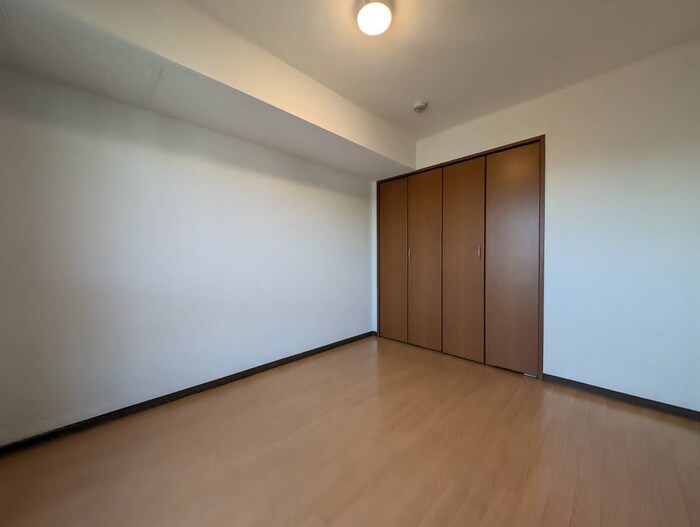 物件内観写真17　(居室)