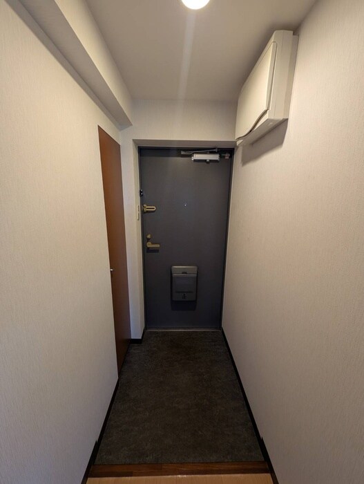 物件内観写真22　(玄関)