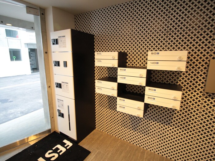 物件外観写真4　(建物設備)