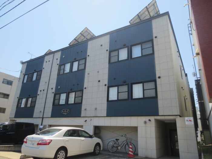 物件外観写真2　(外観写真)