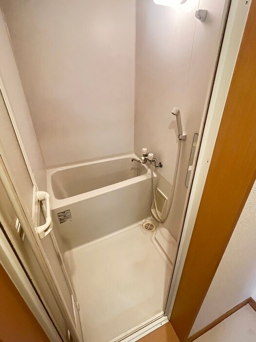 物件内観写真13　(バス／シャワールーム等)