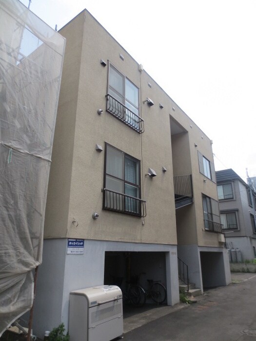 物件外観写真2　(外観写真)