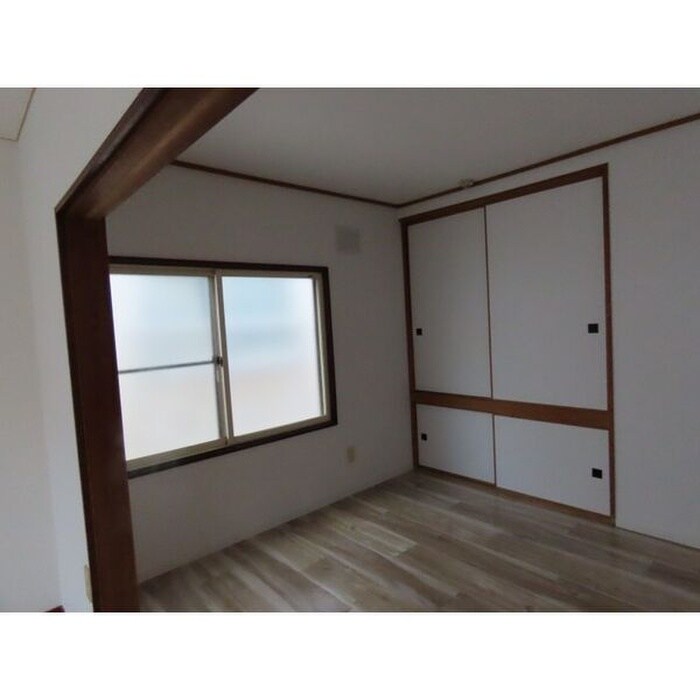 物件内観写真8　(収納)