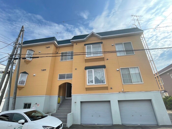 物件外観写真1　(外観写真)