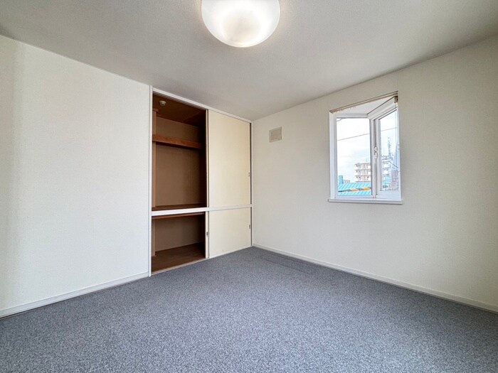 物件内観写真12　(居室)