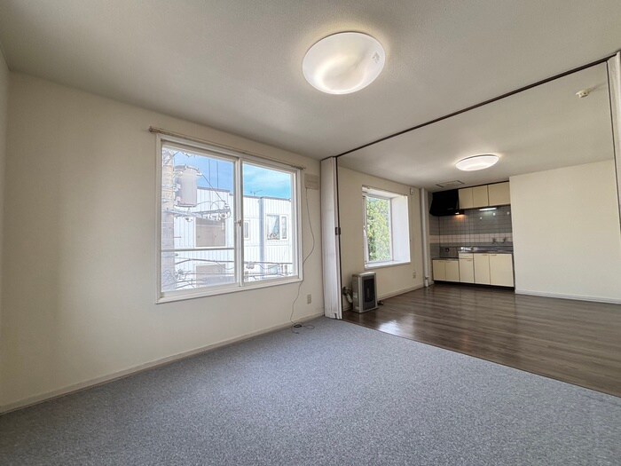 物件内観写真13　(居室)