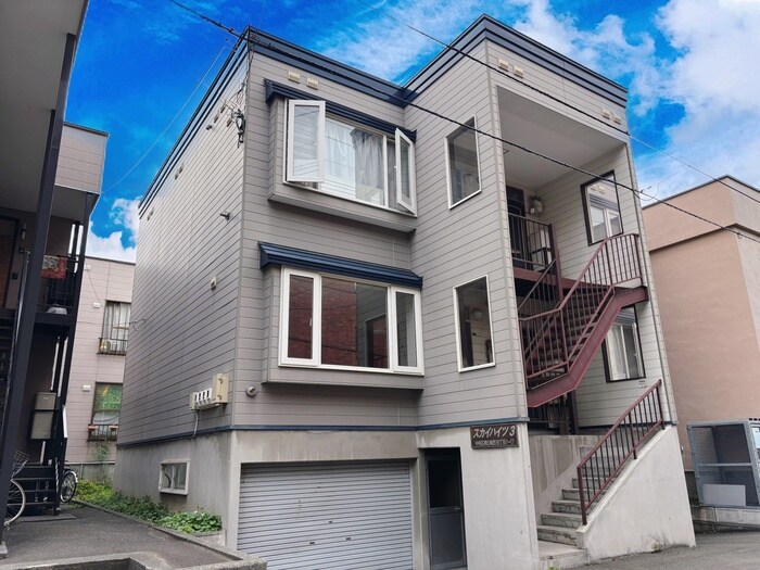 物件外観写真1　(外観写真)