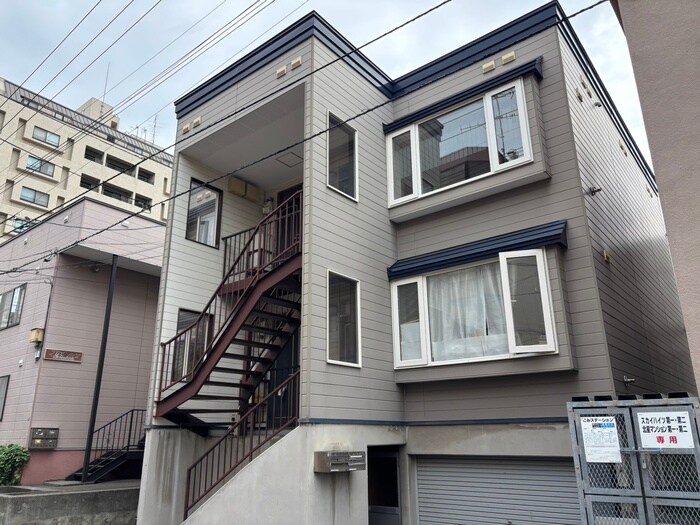 物件外観写真2　(外観写真)