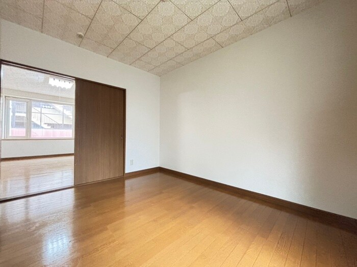 物件内観写真19　(居室)