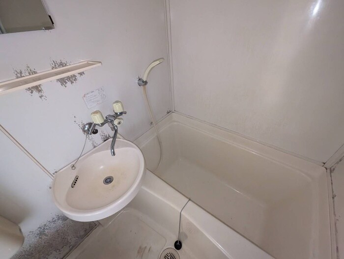 物件内観写真13　(バス／シャワールーム等)